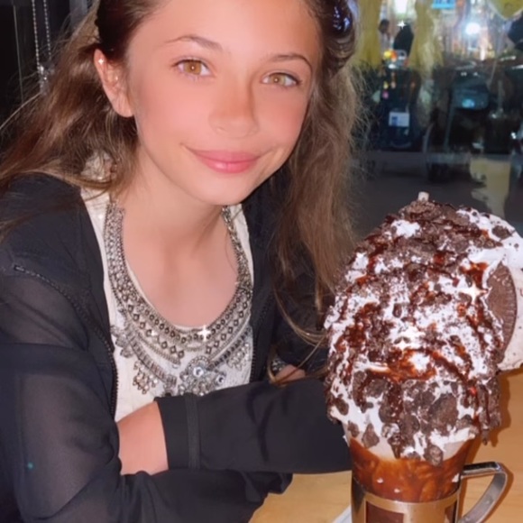 Meet your Posher, C - Picture 9 of 9